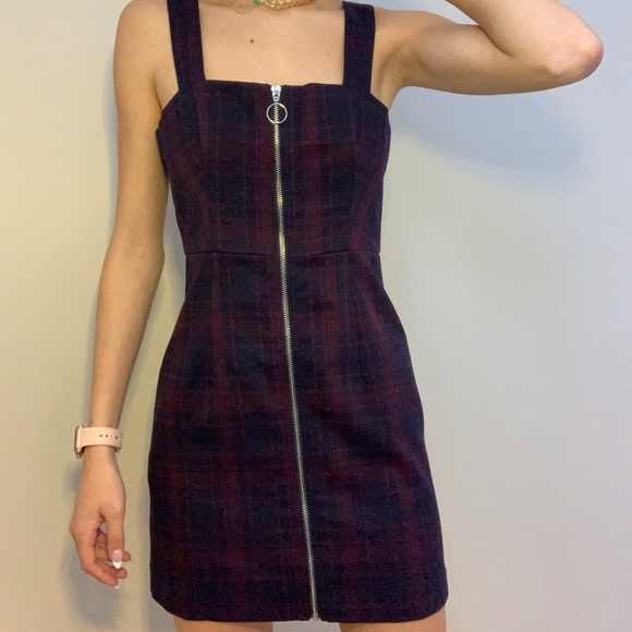 Plaid Skater Dress - Picture 2 of 5